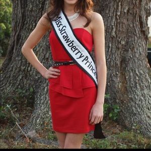 👇🏼DROP!! Red dress